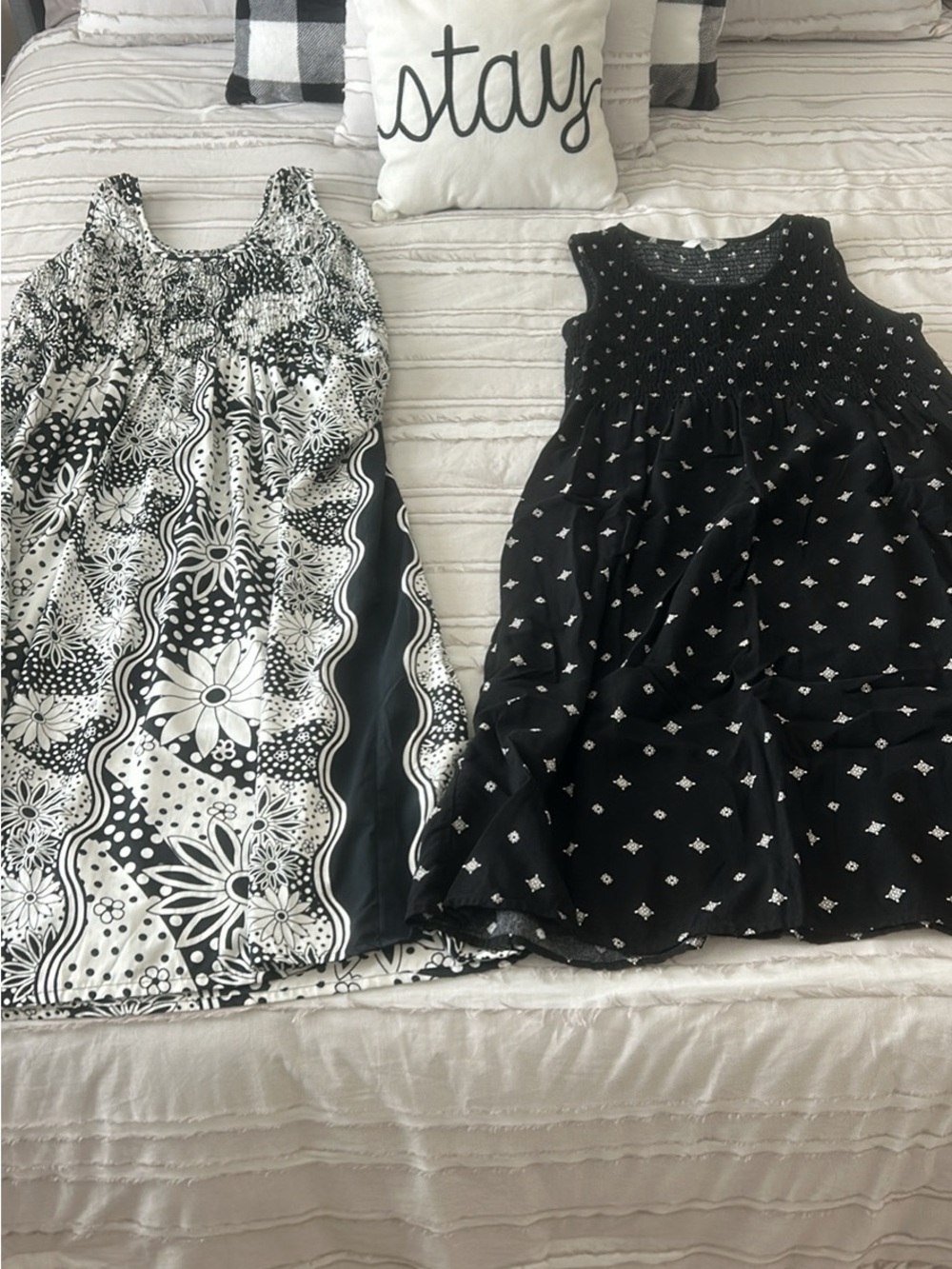 Black & White Printed Sleeveless Midi Dress - Unbranded